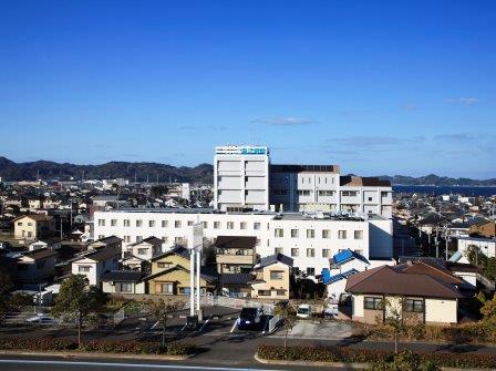 堀江病院　松山・北条バイパス側